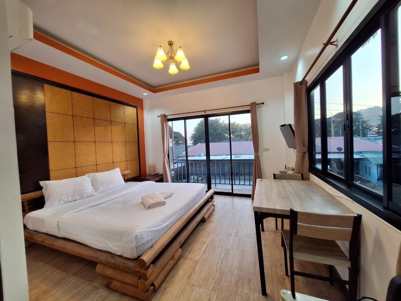 Kan Home Hotel Kanchanaburi by Eksteriør bilde