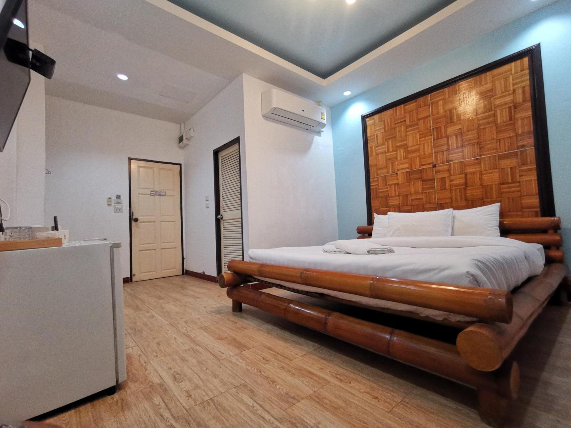 Kan Home Hotel Kanchanaburi by Eksteriør bilde